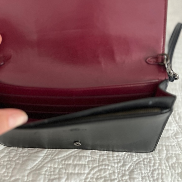 Coach wallet gently used with wrist strap - Picture 4 of 4